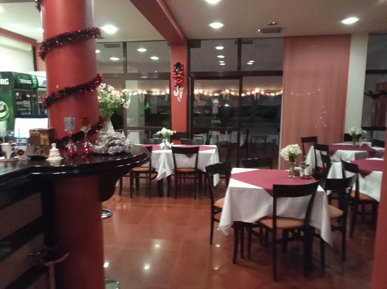 Hotel Byalo More バニテ エクステリア 写真